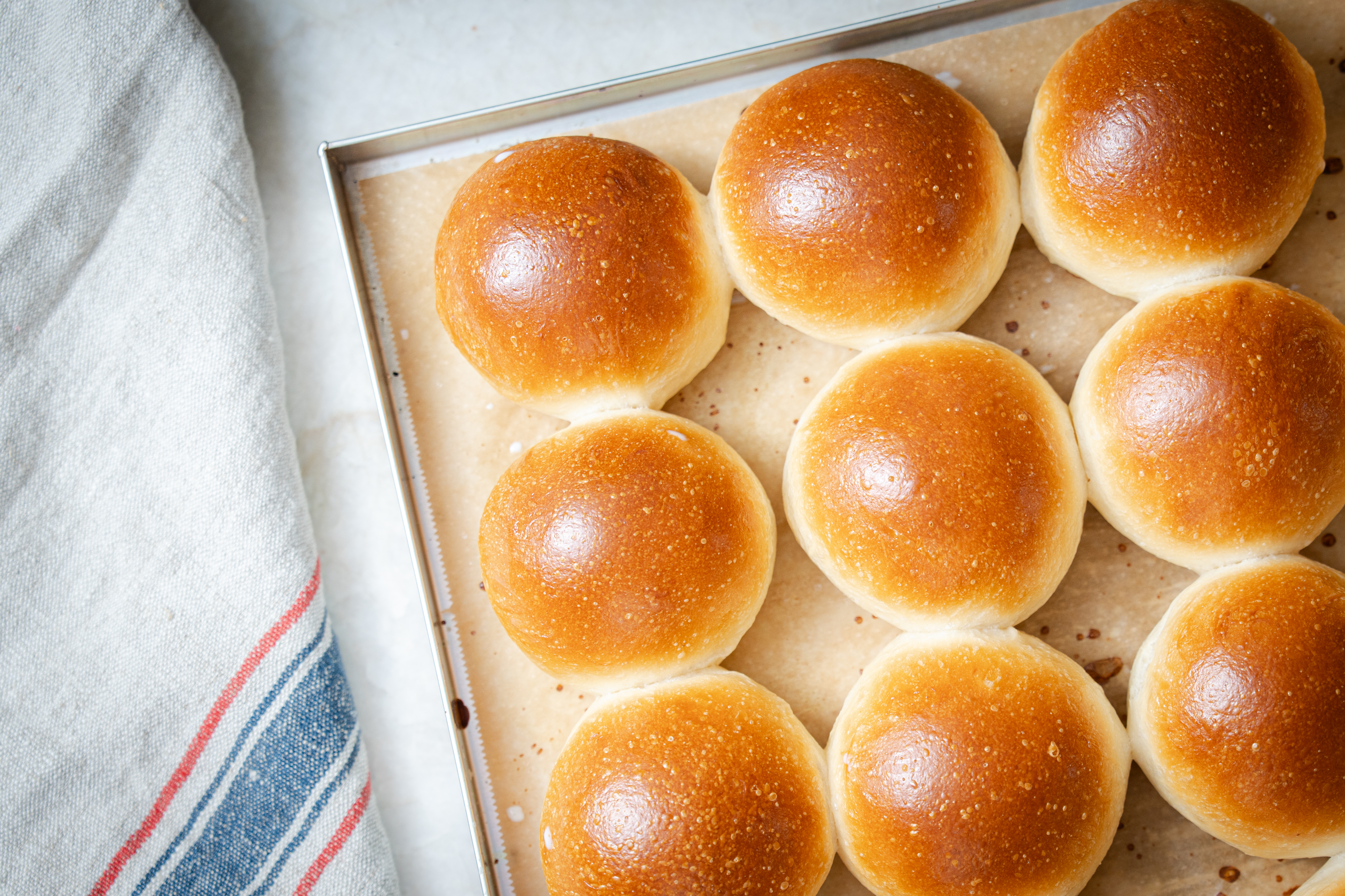 flaumige Milchbrötchen Rezept | Fini´s Feinstes