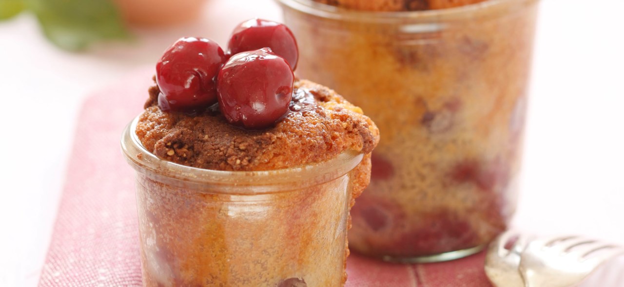 Bild zu Kirschenkuchen im Glas