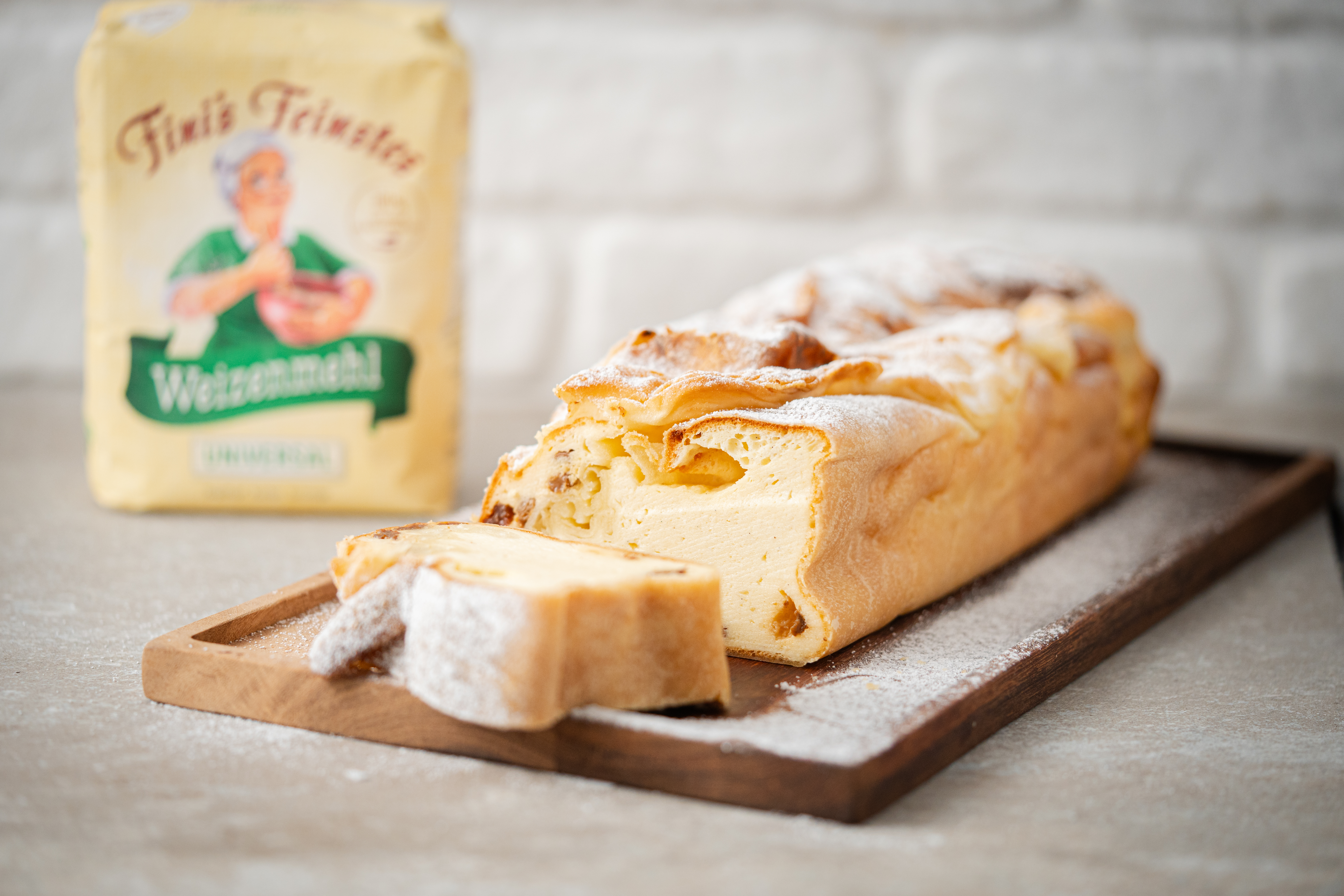 Bild zu Topfenstrudel