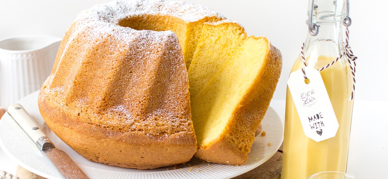 Bild zu Eierlikör-Gugelhupf