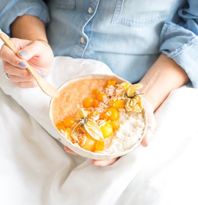 Bild zu Energykick Frühstücksbowl mit Grießbrei und frischen Früchten
