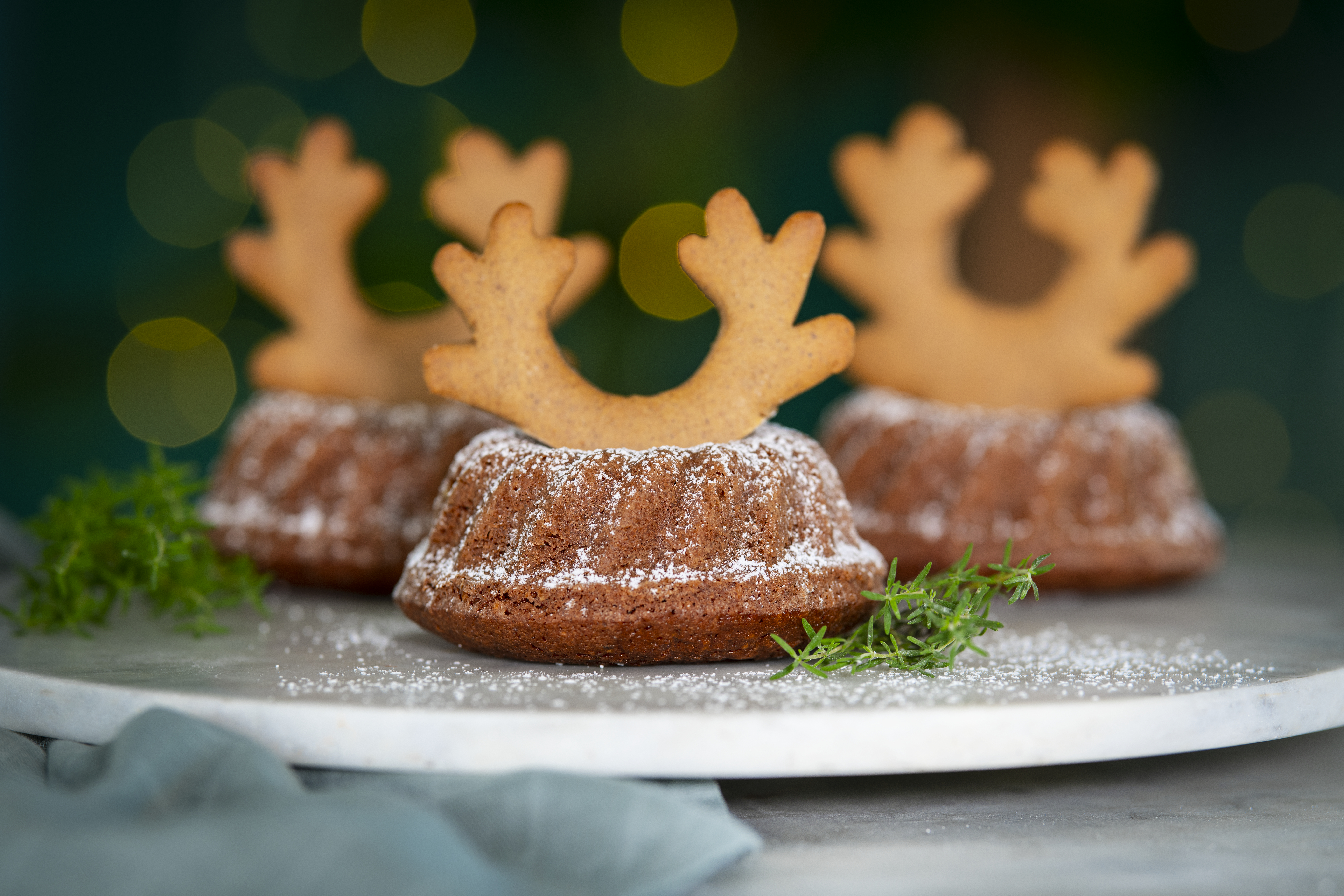 Bild zu Mini Lebkuchen Gugelhupf mit Geweih