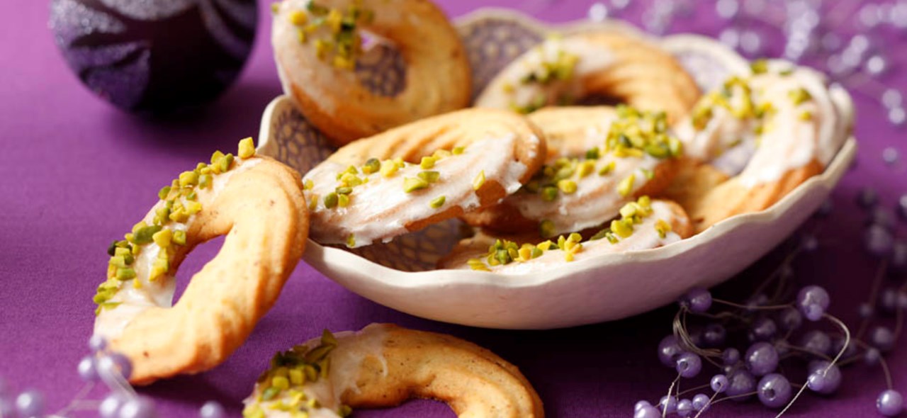 Bild zu Pistazienringe (Spritzbäckerei)