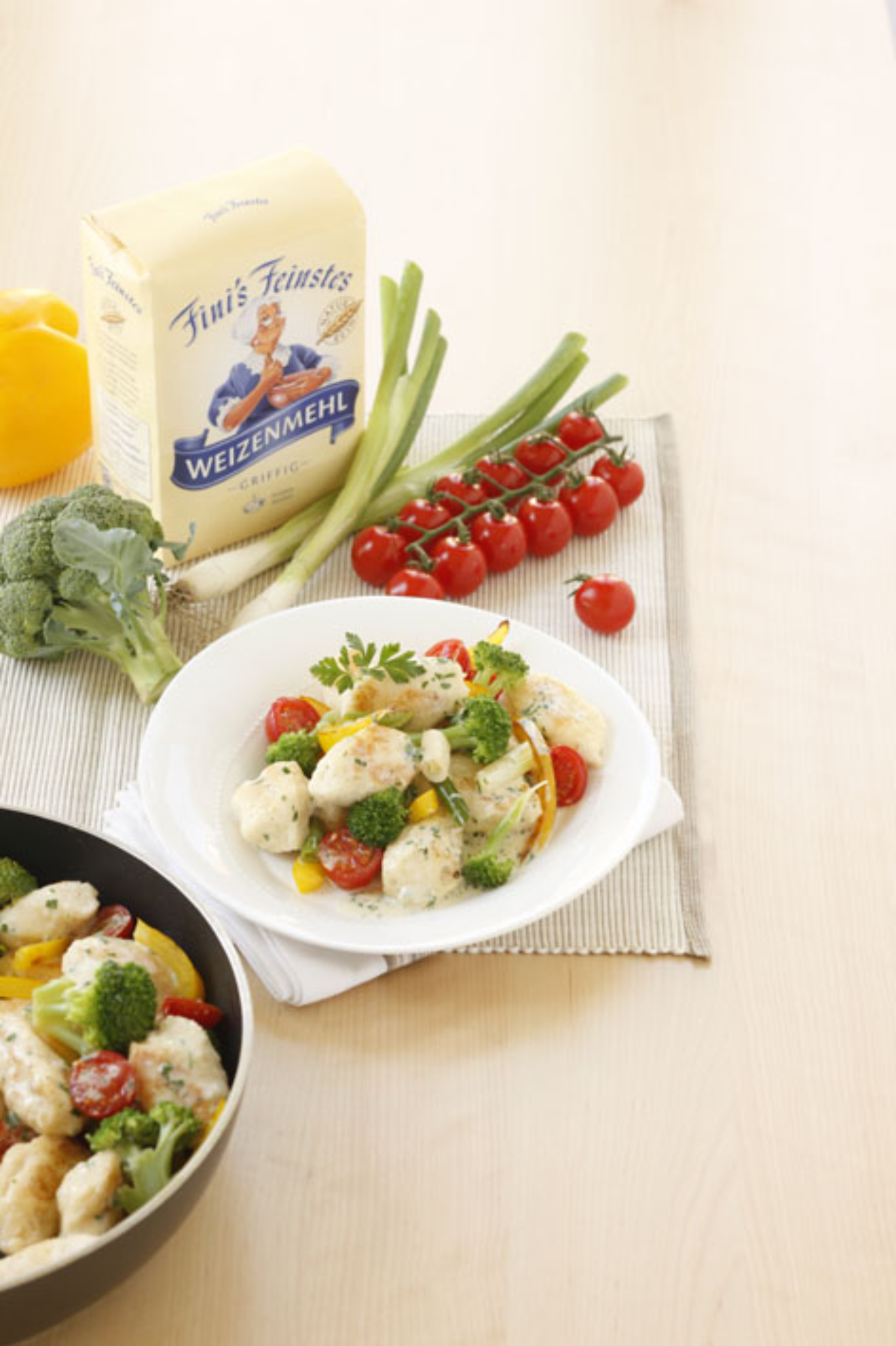 Bild zu Gemüsenockerl mit Gartengemüse