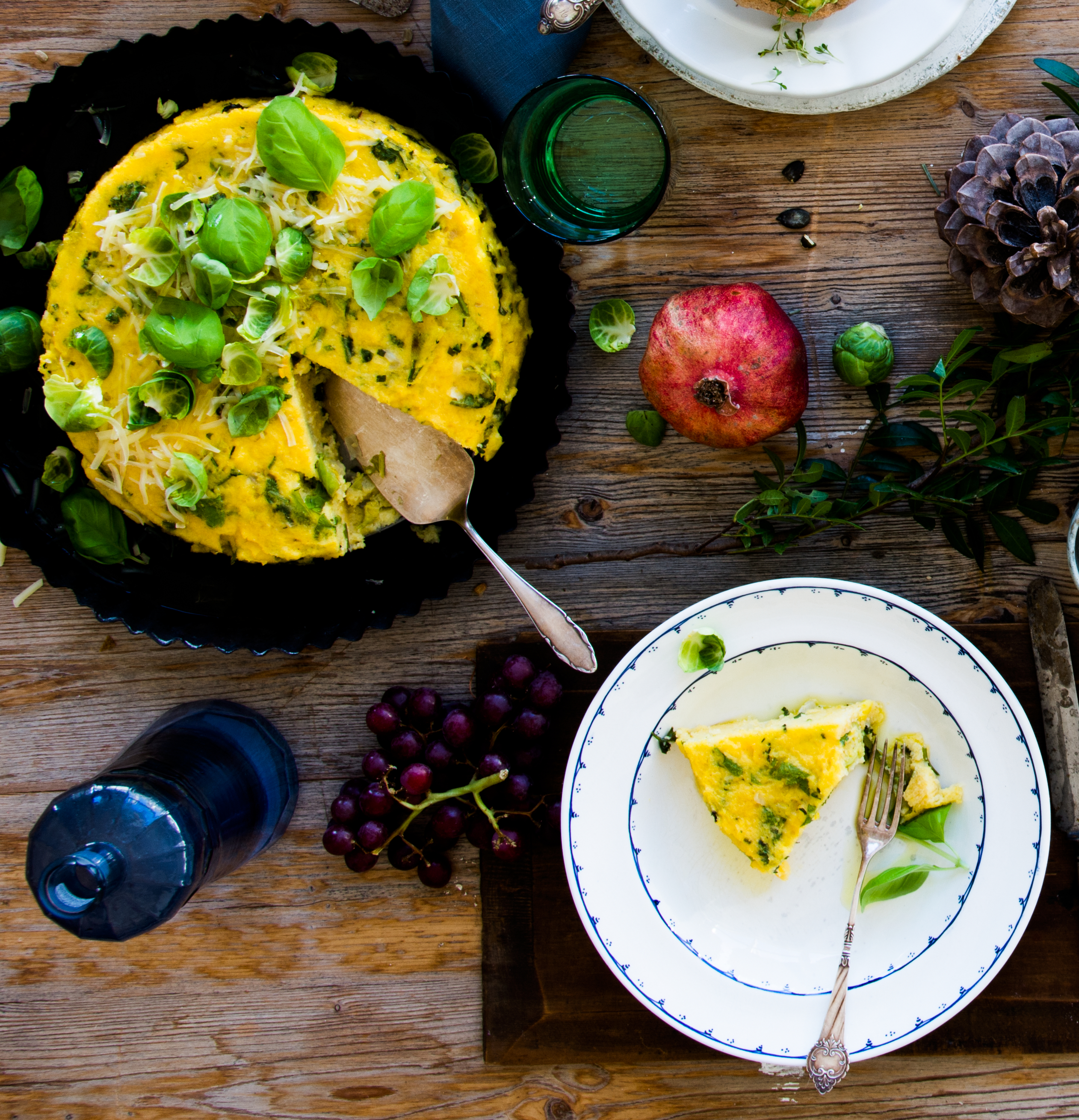 Bild zu Kräuterpolenta mit Sprossenkohl
