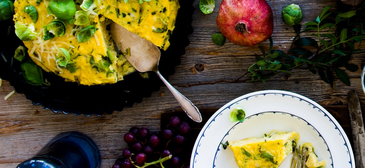 Bild zu Kräuterpolenta mit Sprossenkohl