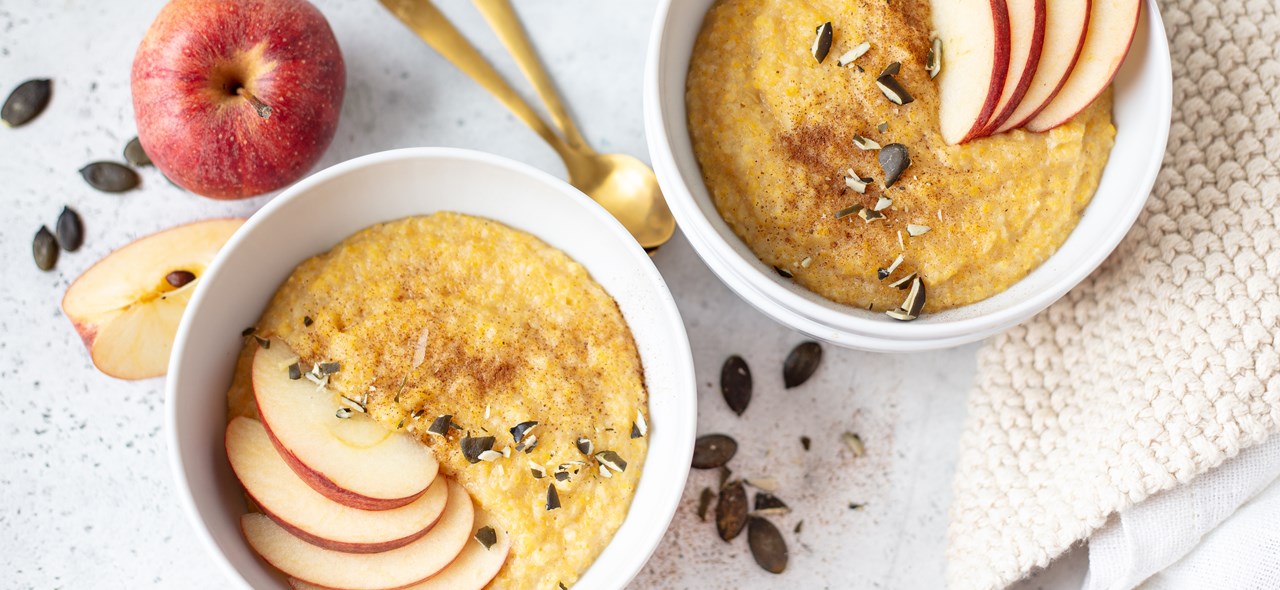 Bild zu Polenta-Apfel Bowl