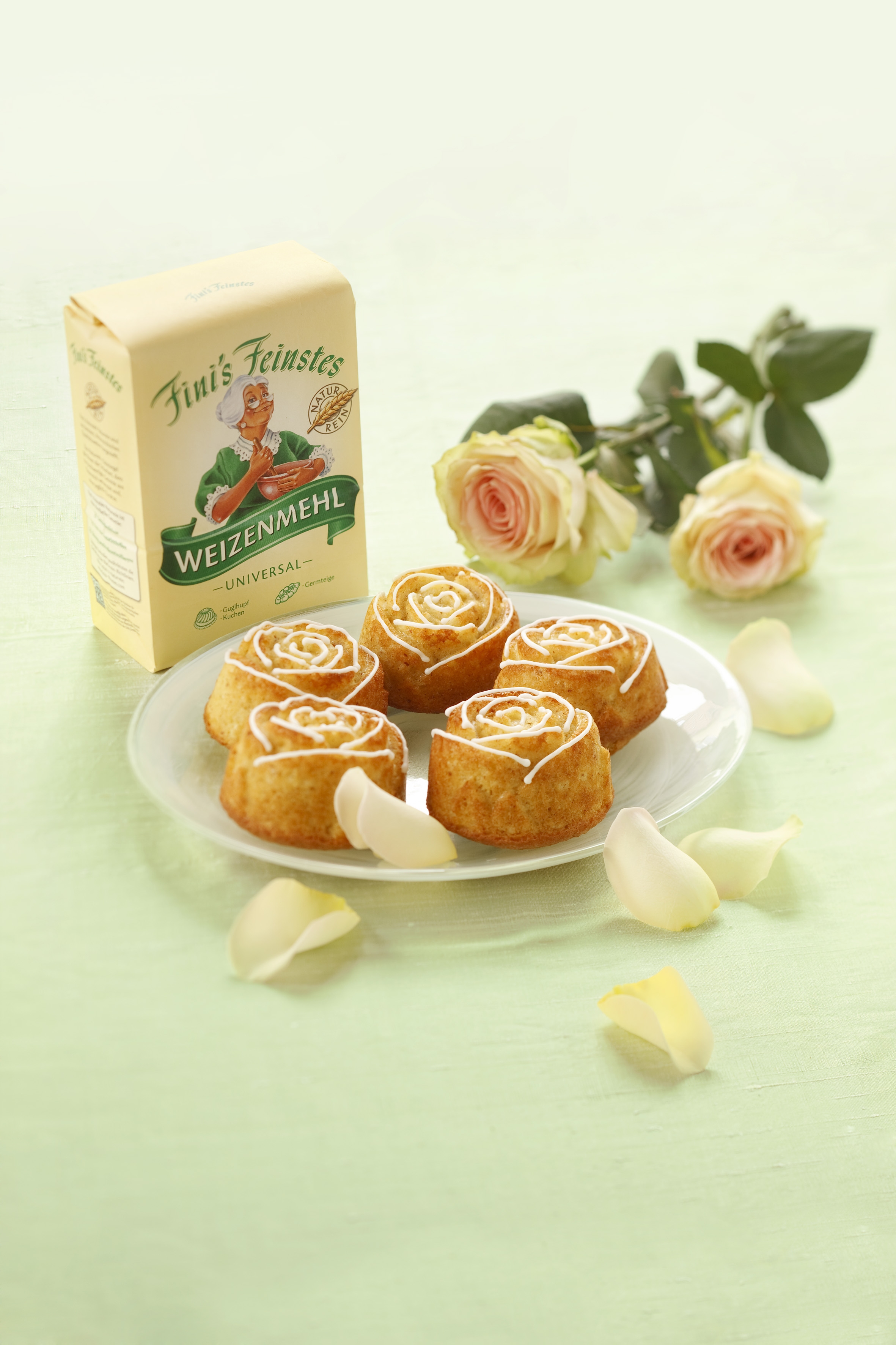 Bild zu Rosen-Törtchen