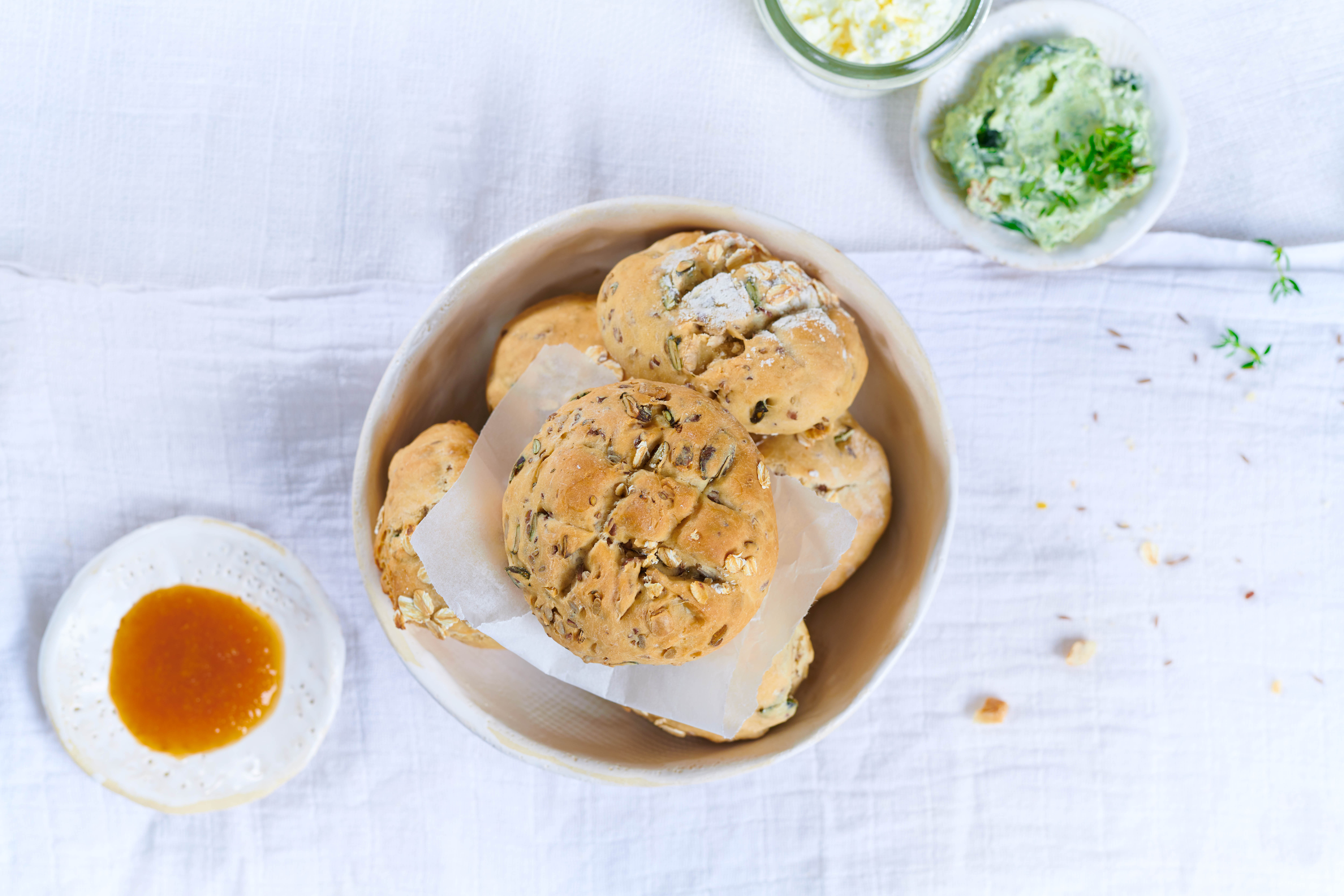 Bild zu Ruck-Zuck-Weckerl mit Körnern