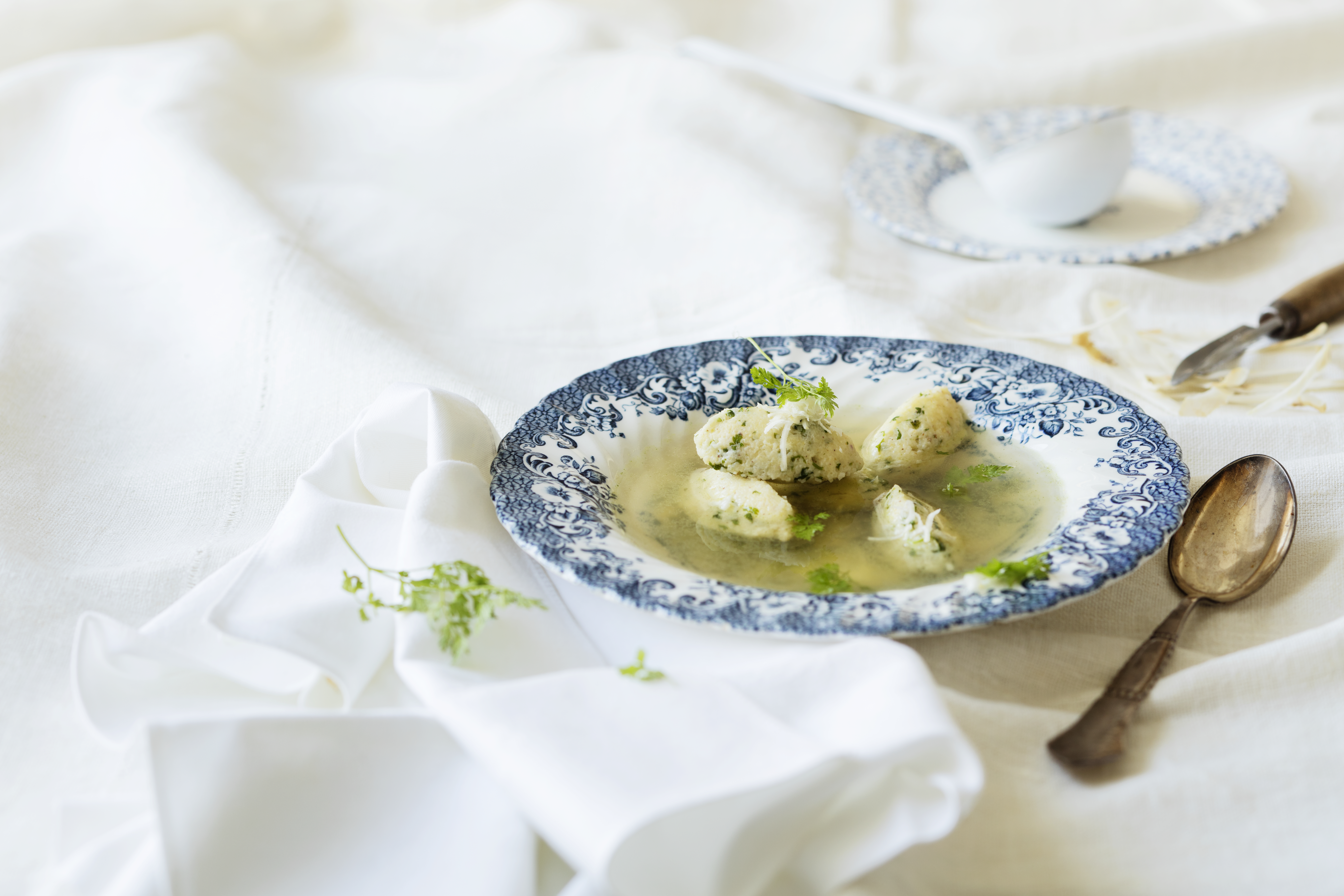 Bild zu Kerbel-Kren-Grießnockerl